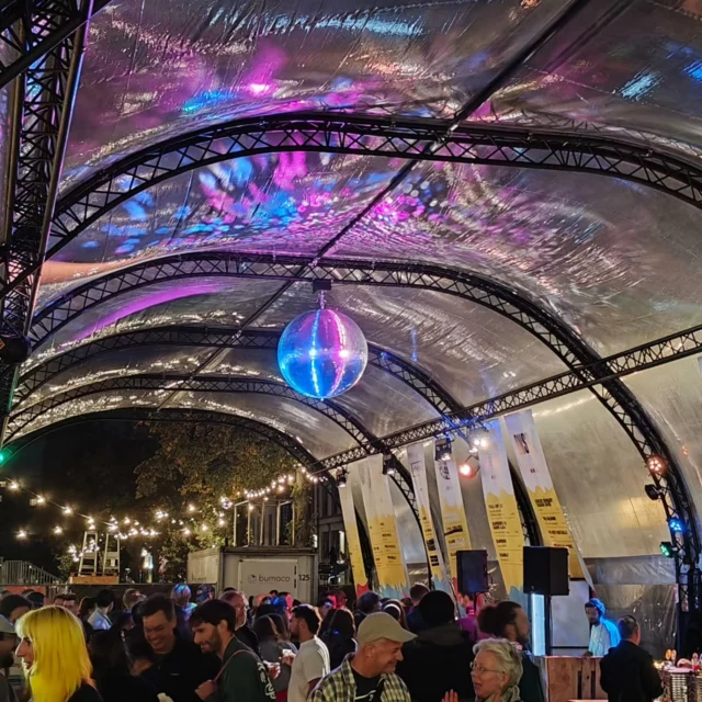 La 2ème partie de saison 2025 a commencé fort !
Open Air @c12brussels @reset.brussels 
Open Air @trendy.belgium 
Festival @grove.sound
Wanderlust 2025 @brusselsbeerproject 
Molencirk @maison_des_cultures_molenbeek 
Corporate event au Cercle Gaulois 
Fête du personnel UCL @uclouvain
Rentrée académique @uclouvain
Start Days @uclouvain_saintlouis_bruxelles
Welcome Night @supportkot
Mariages aux 🇱🇺 et en 🇧🇪
Installations @vexsolutions 🇮🇹🇸🇪🏴🇨🇵
Et bien d'autres... 💪💪
Merci à tous nos partenaires et clients pour leur confiance 👌!