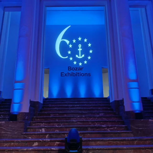 Il est temps de vous approprier votre lieu à votre image !
Nous créons un impact visuel important lors de vos événements grâce à la projection de logo sur mesure 🎯.
La personnalisation de votre salle laissera des images marquantes dans les esprits de tous vos participants ✨!
#customgobo #goboprojection #lightpainting